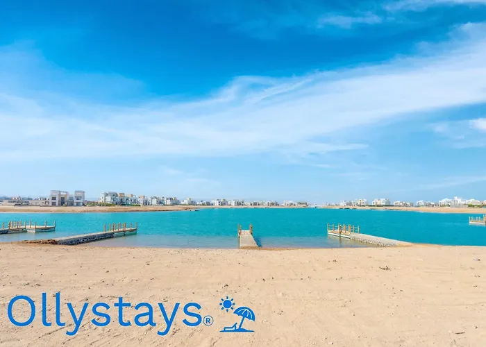 Ollystays Luxury 4br, Heated Pool Villa, Ancient Sands! Kite Surfing Haven Villa *